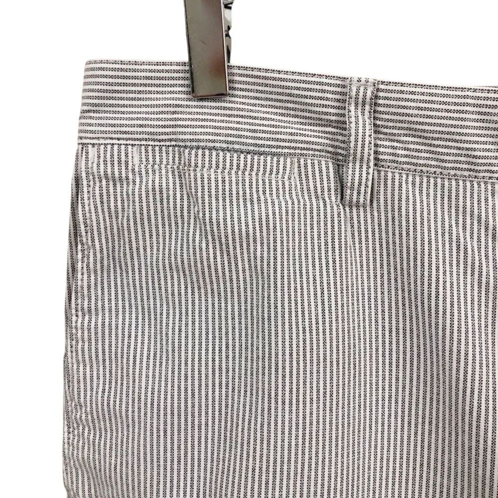 Banana Republic | Pinstripe Emerson Shorts Preppy Gray Ivory